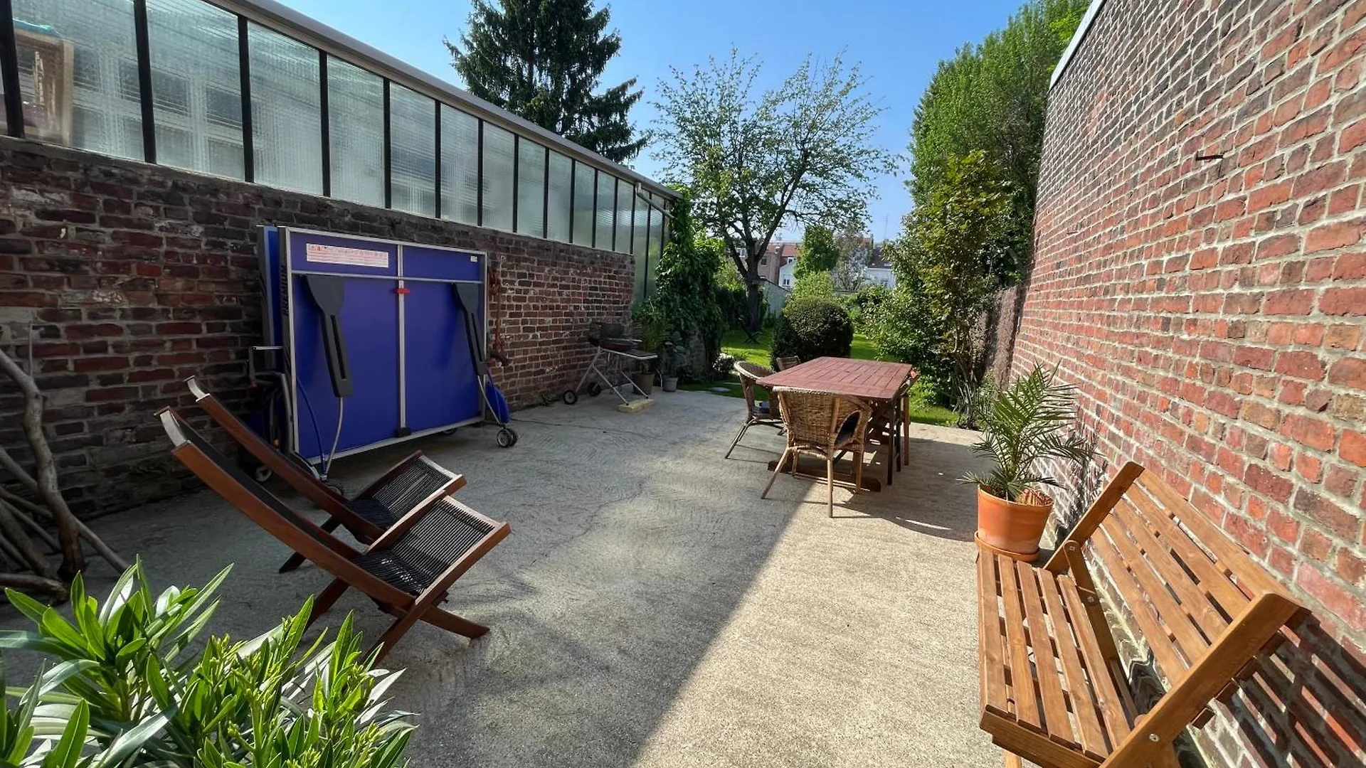 Villa La Chambre Jaune Maison Avec Grande Terrasse Et Garage Prive à Lille